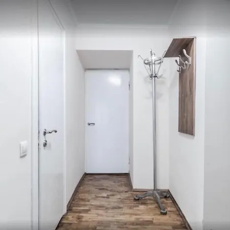 вірменська 12 إلفيف