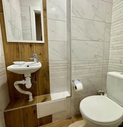 вірменська 12