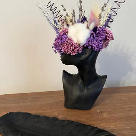 вірменська 12 Апартаменти *